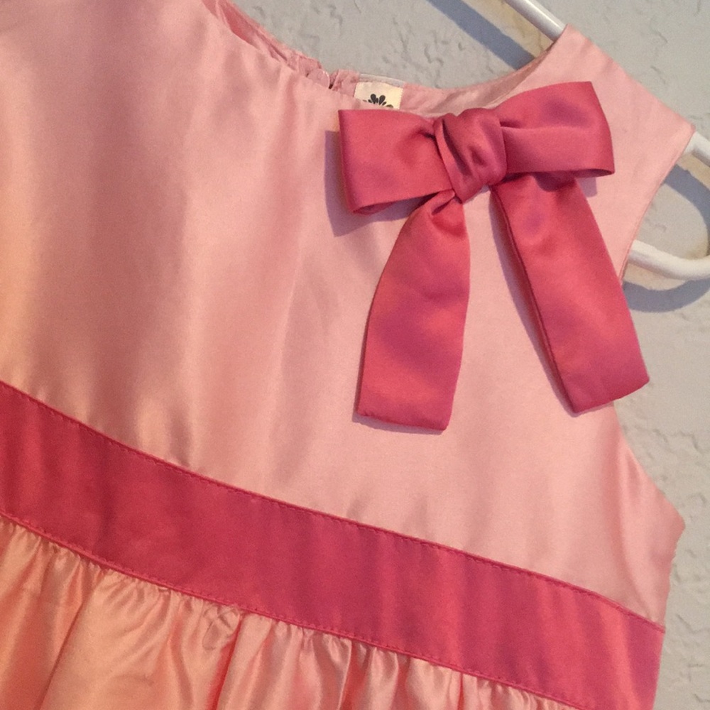 Dress - Picture 3 of 4